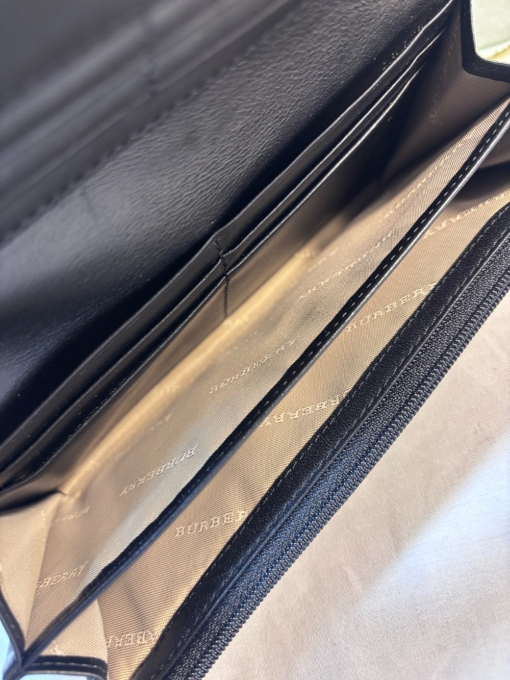 Beautiful Burberry Wallet - Picture 7 of 15